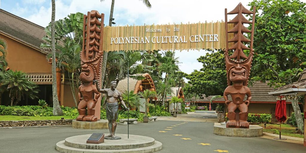 Parking Polynesian Cultural Center